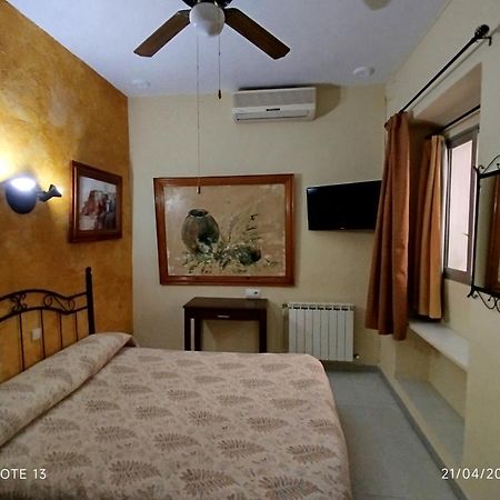 Hostal Manolo El Puerto de Santa María Pokoj fotografie