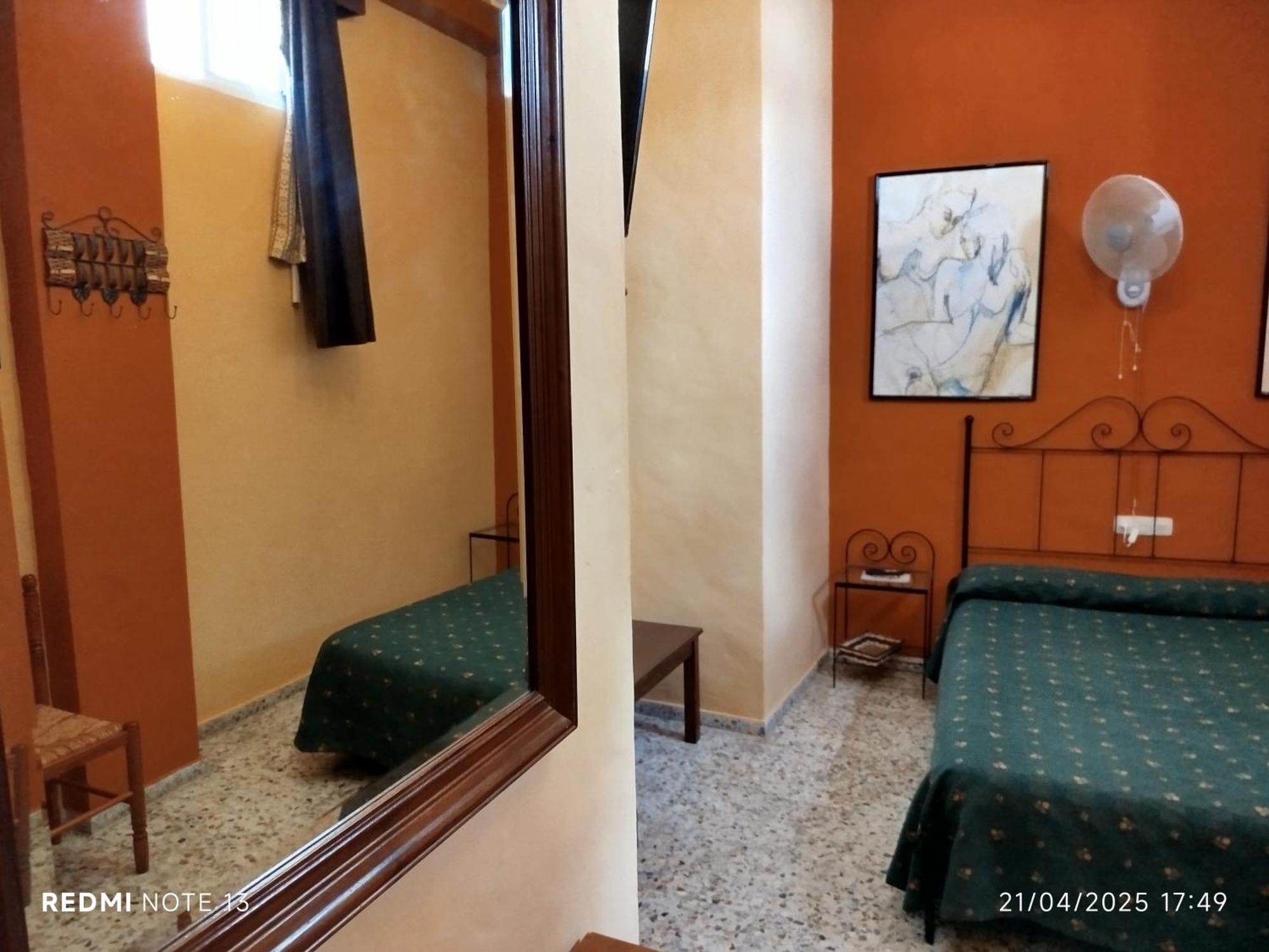 Hostal Manolo El Puerto de Santa María Pokoj fotografie